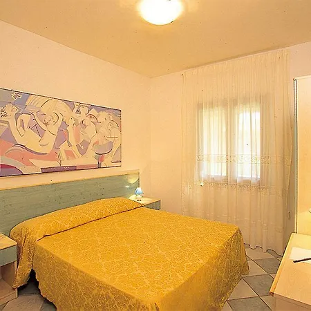 Vakantiepark Villaggio Oasis 4*