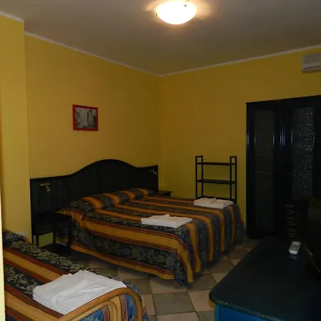 Vakantiepark Villaggio Oasis 4*
